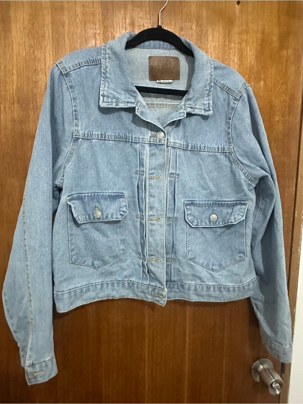 Women's Light Blue Denim Jacket with Front Flap Pockets